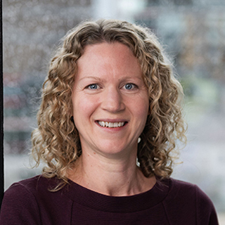 Kirstie_Allison_1-CROP